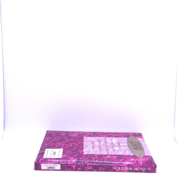 Grimms' Storytime Library: Snow White by Robyn Bryant - Picture 6 of 6